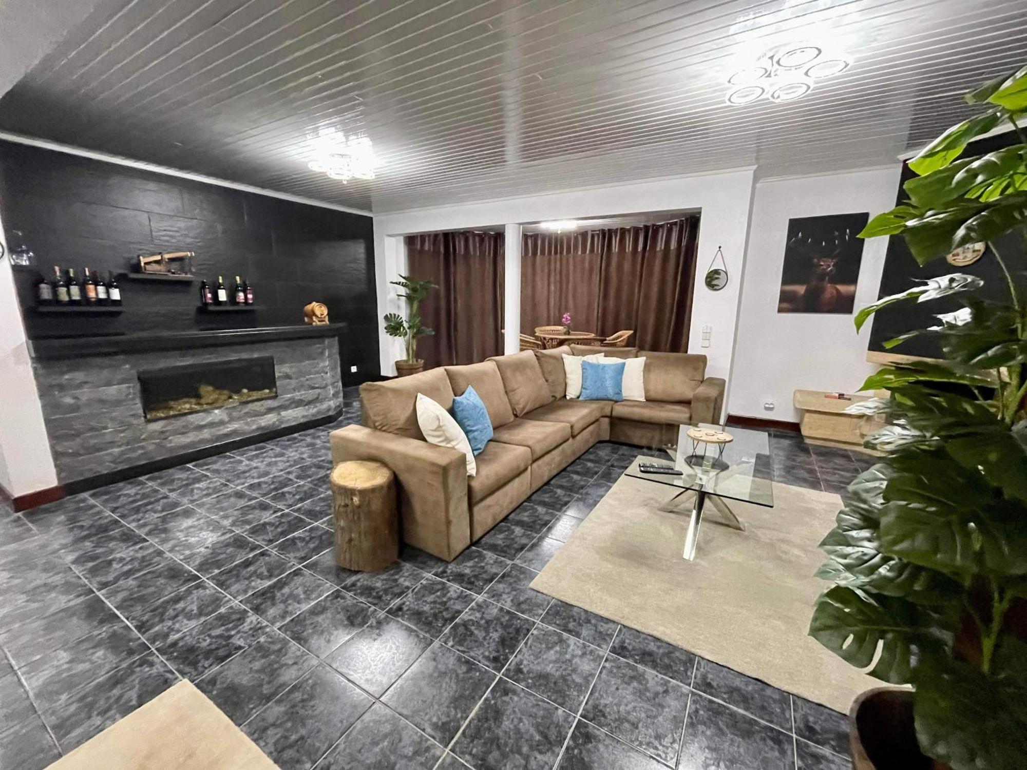 Hollywood Villa Campanário Εξωτερικό φωτογραφία