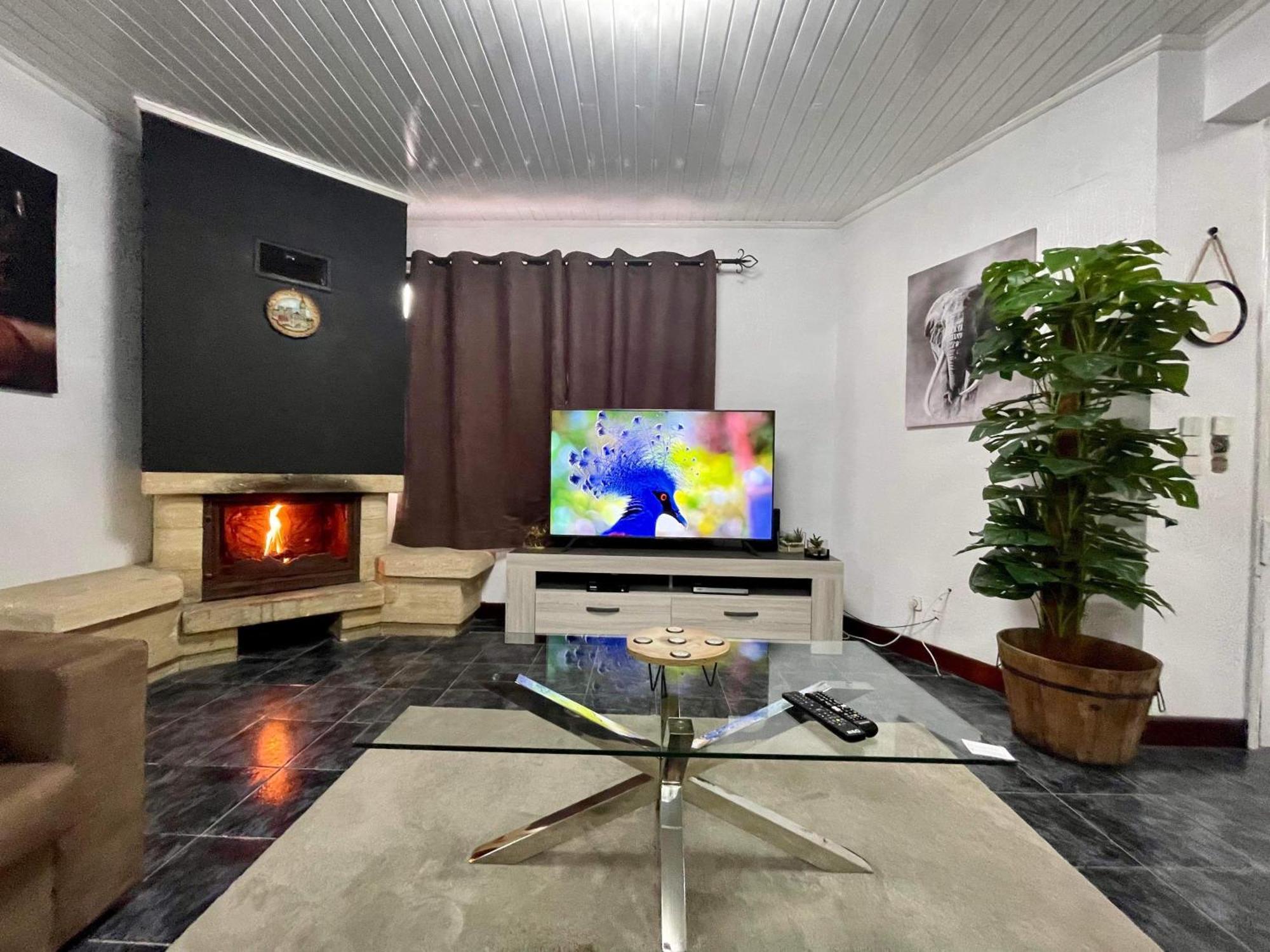 Hollywood Villa Campanário Εξωτερικό φωτογραφία
